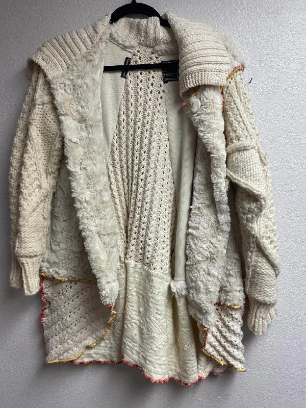 Royal plush Cream Cardigan one size