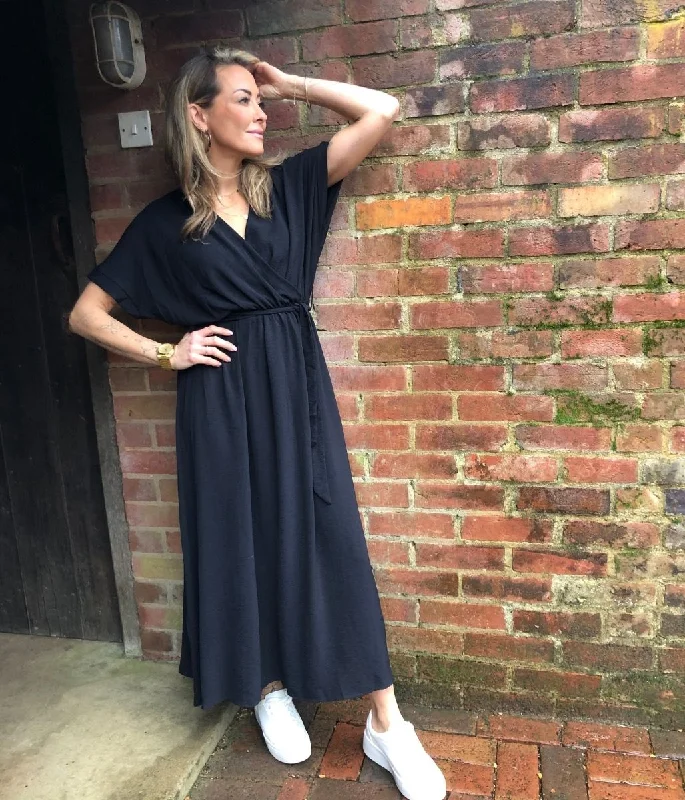 Black Belted Midaxi Dress