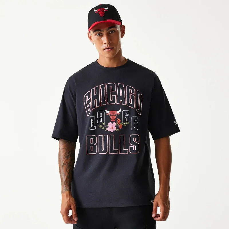 Chicago Bulls NBA Distressed Black Oversized T-Shirt